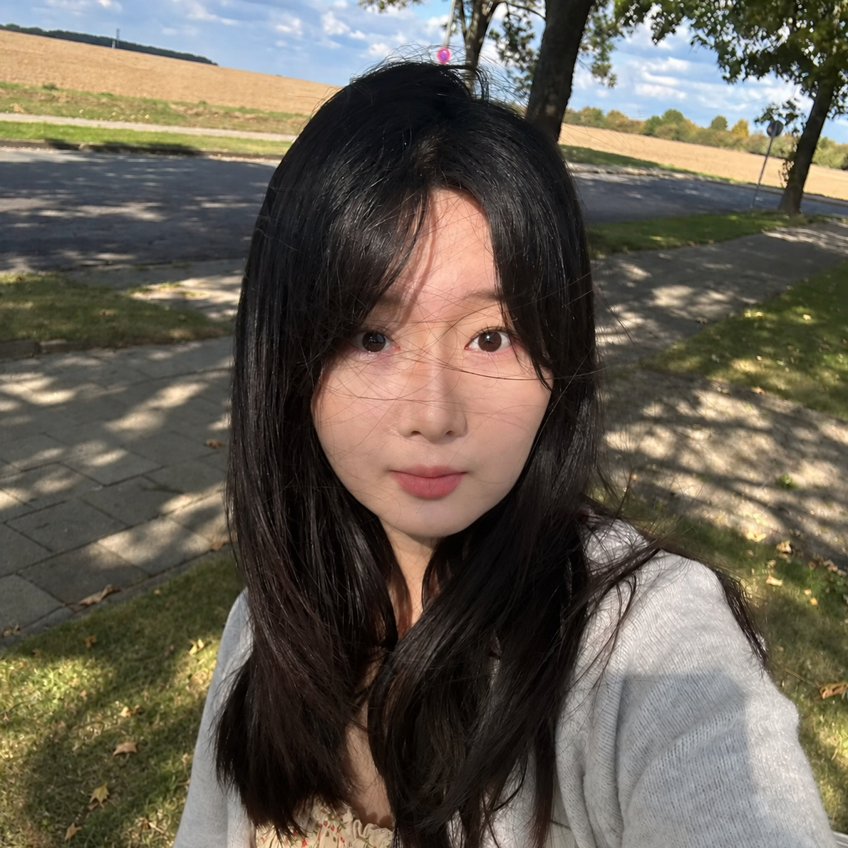 Zihan_photo.png